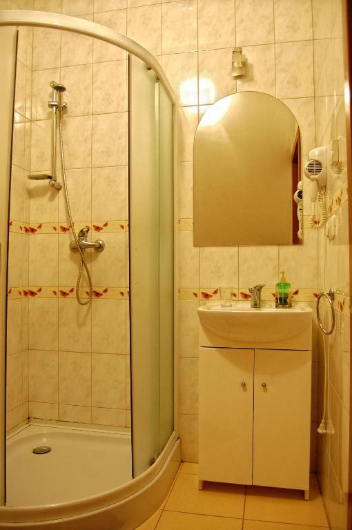 Sveciu Namai Minge Hotel Priekule Bilik gambar